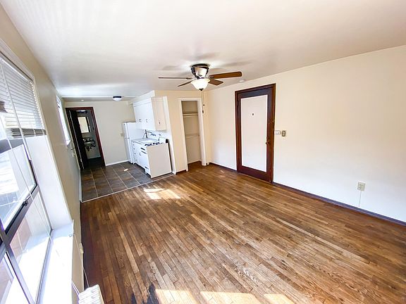 4th image of 2410 24th Ave E #211