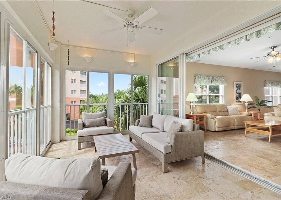 Home For Sale In WATER S EDGE AT PEPPERTREE POINTE