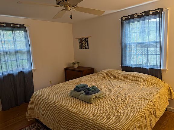 4th image of 72 Parkridge Dr