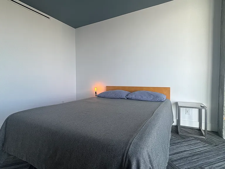 1730 Avenida Del Mundo #1601 — Photo 3
