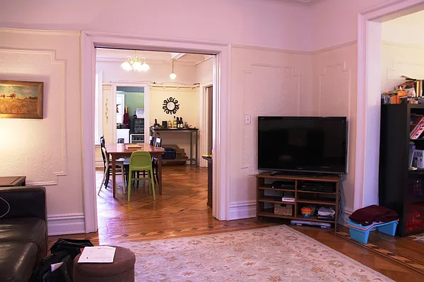 Rented by Corcoran | media 26