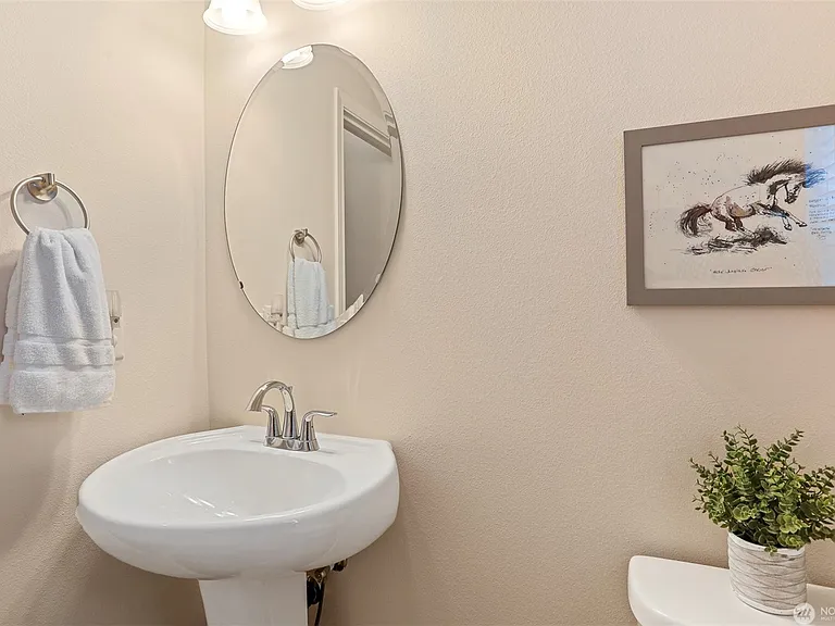 Powder room on 2nd level