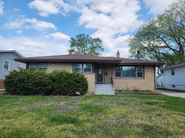 8767 Jefferson Ave, Munster, IN 46321