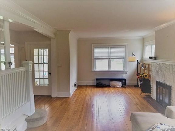 4th image of 17707 Lakewood Heights Blvd