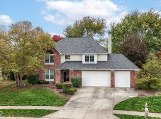 8570 Laurel Ct, Fishers, IN 46038