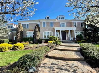 204 E Balfour Ave, Linwood, NJ 08221
