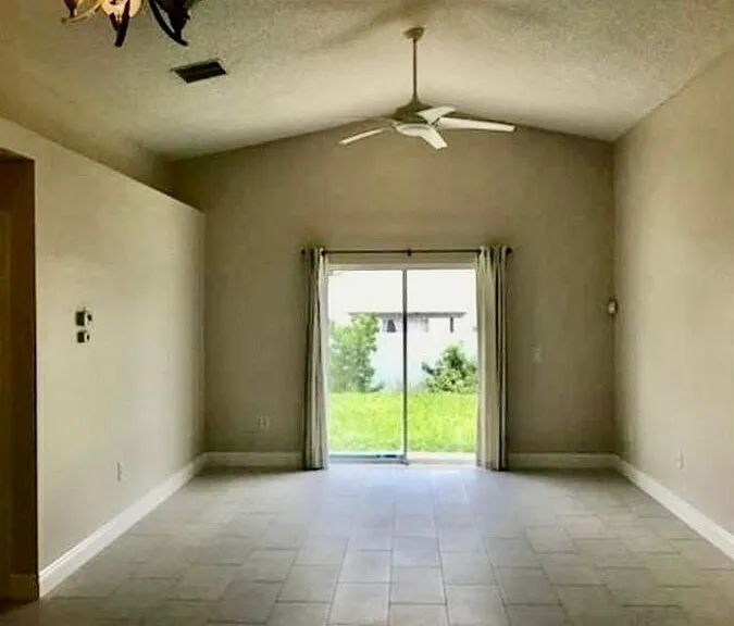333 Piccolo Way — Photo 2