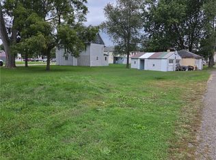 123 N Goodrich St, Newcomerstown, OH 43832