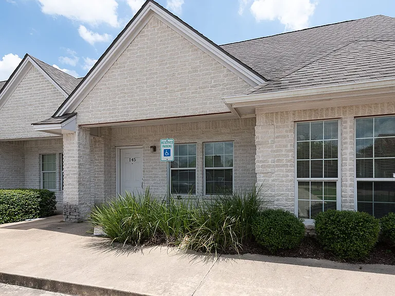 Richmond Ridge Townhomes — Photo 3