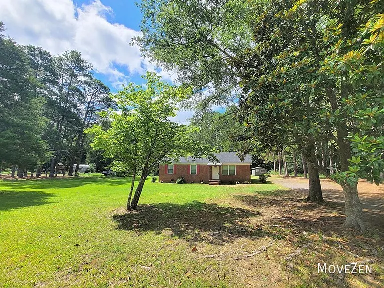 747 Hall Spencer Rd — Photo 13