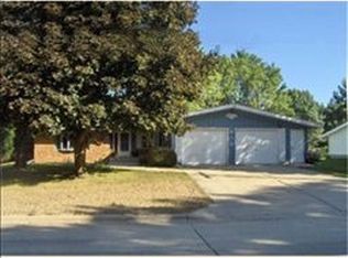 550 18th St SW, Owatonna, MN 55060