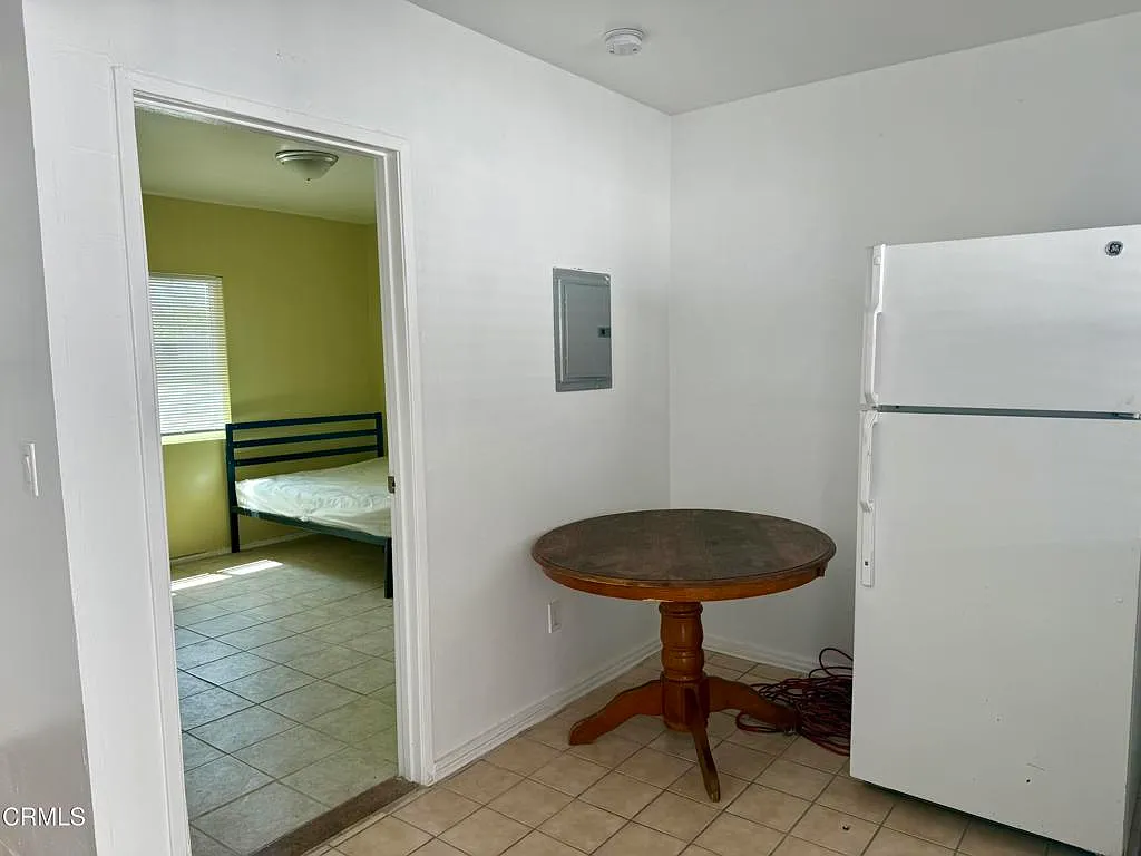 1 bed, 1.0 bath, 450 sqft, $1,800 — Photo 4