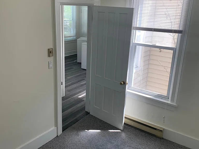 26 S Melcher St #A — Photo 17