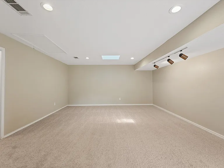 1617 Idyllwild Ct — Photo 23