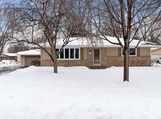 10042 Pilgrim Way, Osseo, MN 55369