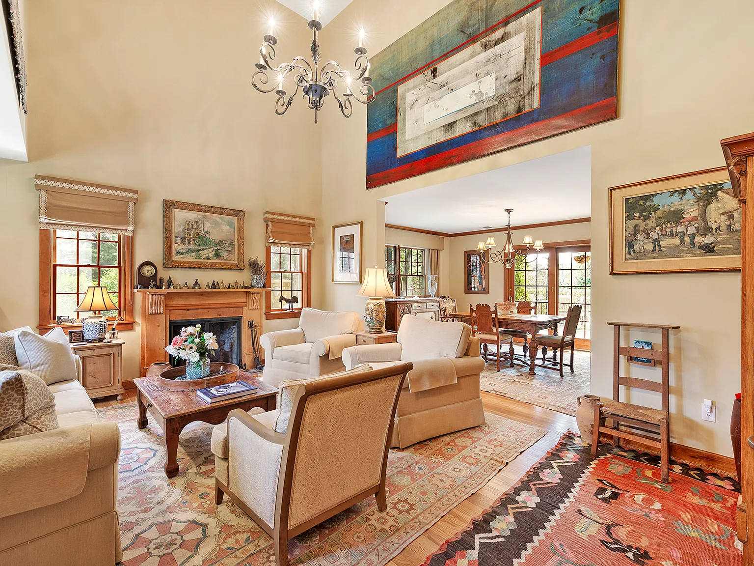 East Hampton Charming Cottage with Garden — Photo 1