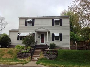 604 54th St, Moline, IL 61265