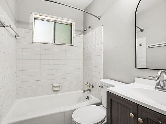 5th image of 514-516 N Berkley St