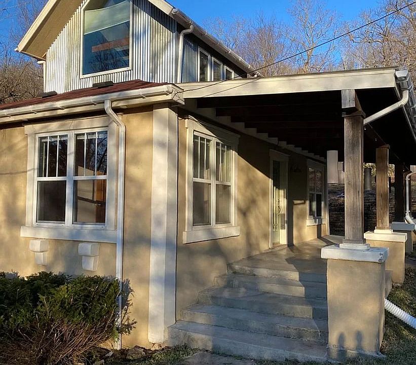 1st image of 608 N Assembly Dr