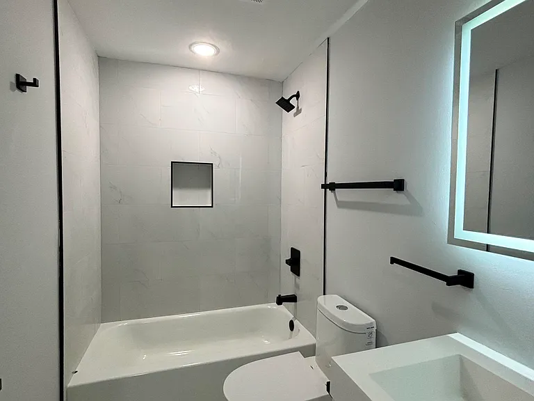 1108 W Dauphin St #2B — Photo 7