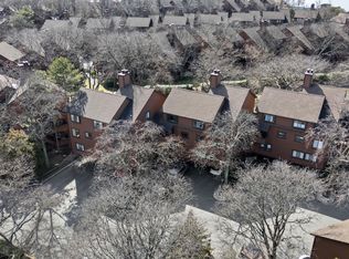 173 Sandcastle Ky, Secaucus, NJ 07094