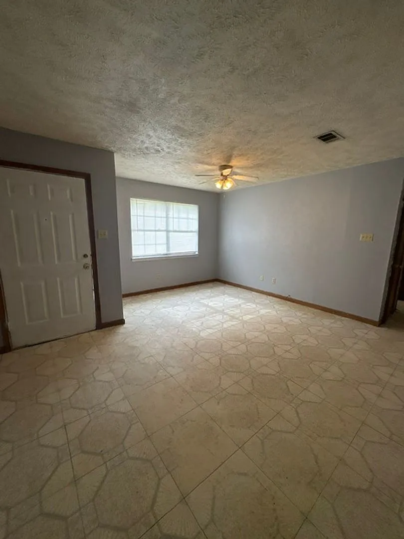 295 Homer Rd. (Booneville Apts 1) — Photo 3
