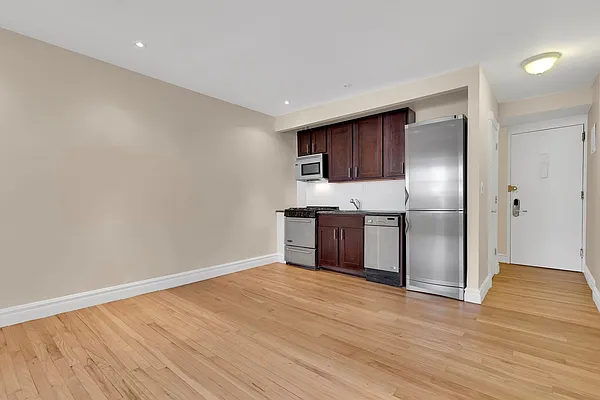 Rented by Cooper & Cooper Real Estate | media 24