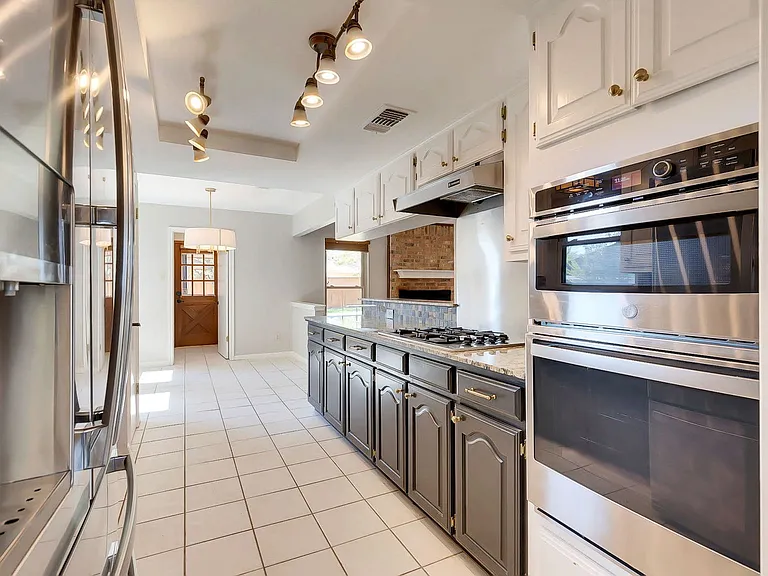 5309 Beckett Cir — Photo 45