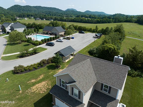 4th image of 2666 Honey Hill Rd