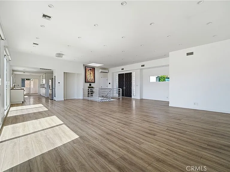 5035 Escobedo Dr — Photo 6
