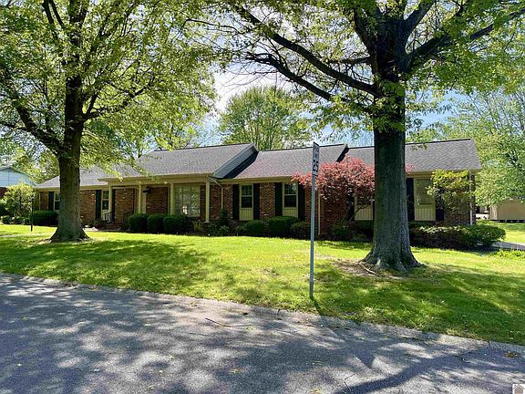 2nd image of 203 Terrace Dr