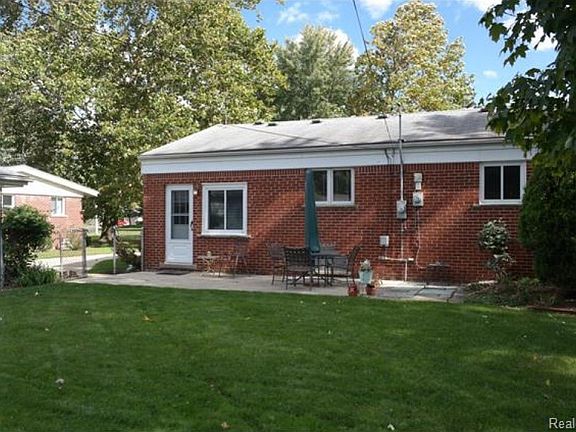 3rd image of 17517 Hizmet St
