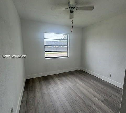 4th image of 5191 SW 22nd St