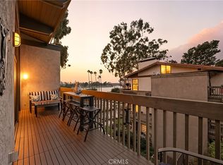 7327 Marina Pacifica Dr S, Long Beach, CA 90803