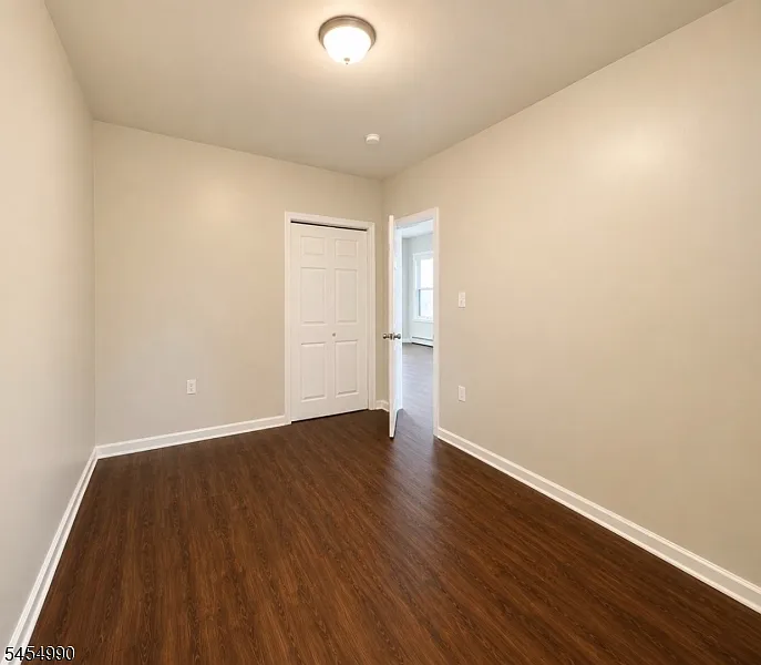 3 bed, 1.0 bath, $2,300 — Photo 4