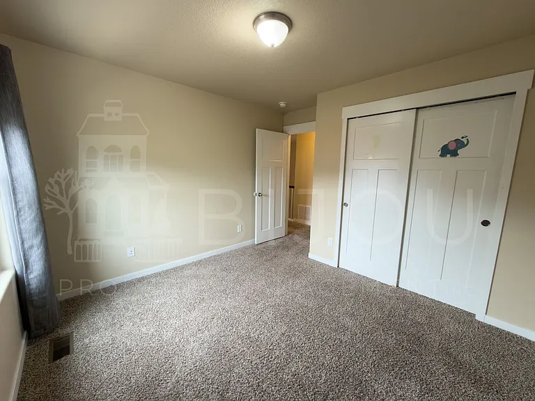 7356 Big Prairie Ct — Photo 11