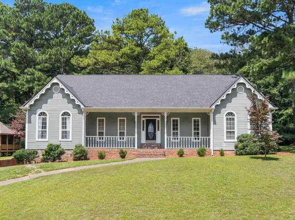 2112 Park Brook Ln, Birmingham, AL 35215
