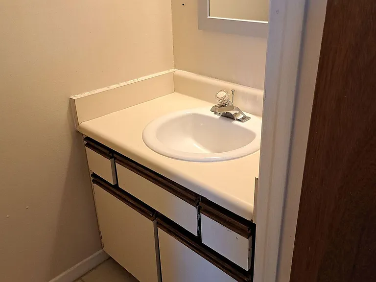 4837 S Lakewood Dr — Photo 20