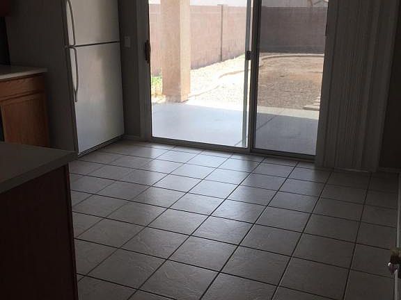 4th image of 15449 W Watson Ln