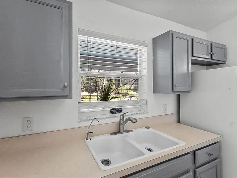 3620 Candia Ave — Photo 27