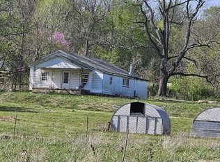 1826 E Big Bear Rd, Connersville, IN 47331