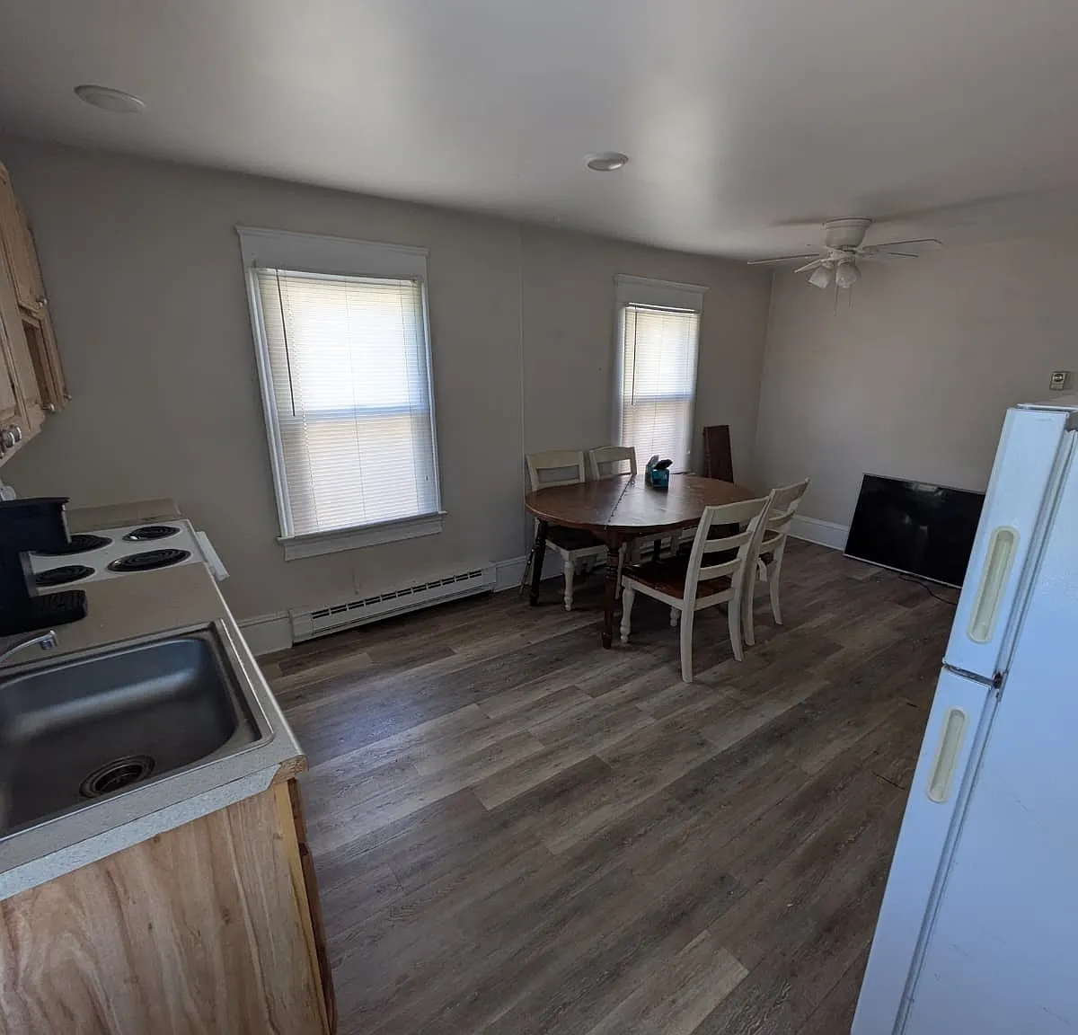 1 bed, $995 — Photo 4