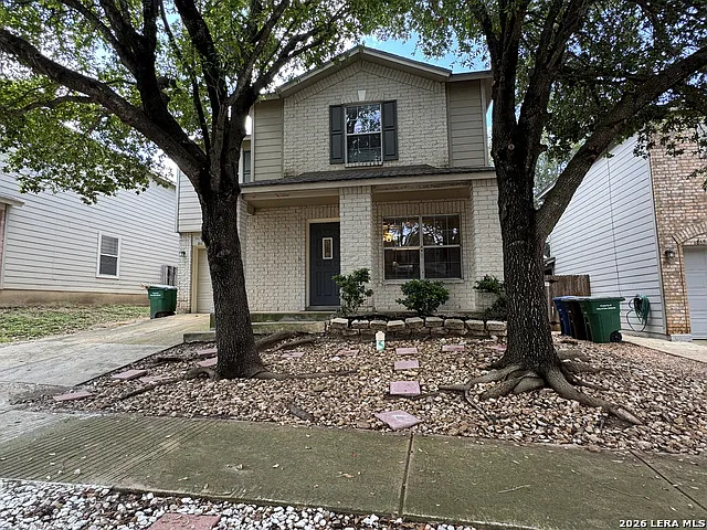 3 bed, 2.5 bath, 1443 sqft, $1,450 — Photo 2