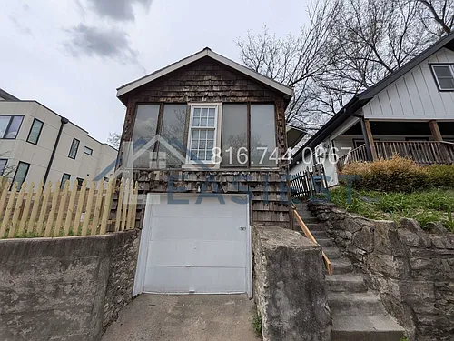 4612 Genessee St Photo 1