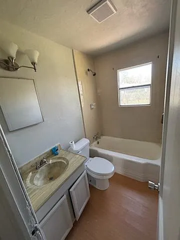 3913 Thomas Ave — Photo 9