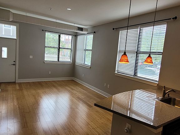 3rd image of 650 S Mill St #118
