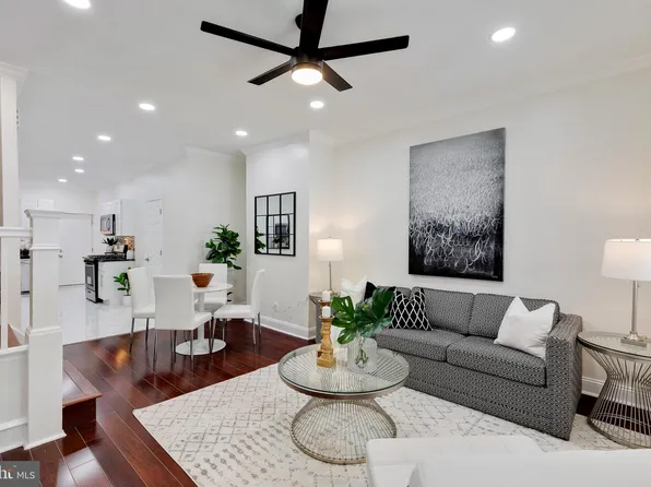 7038 Saybrook Ave, Philadelphia, PA 19142