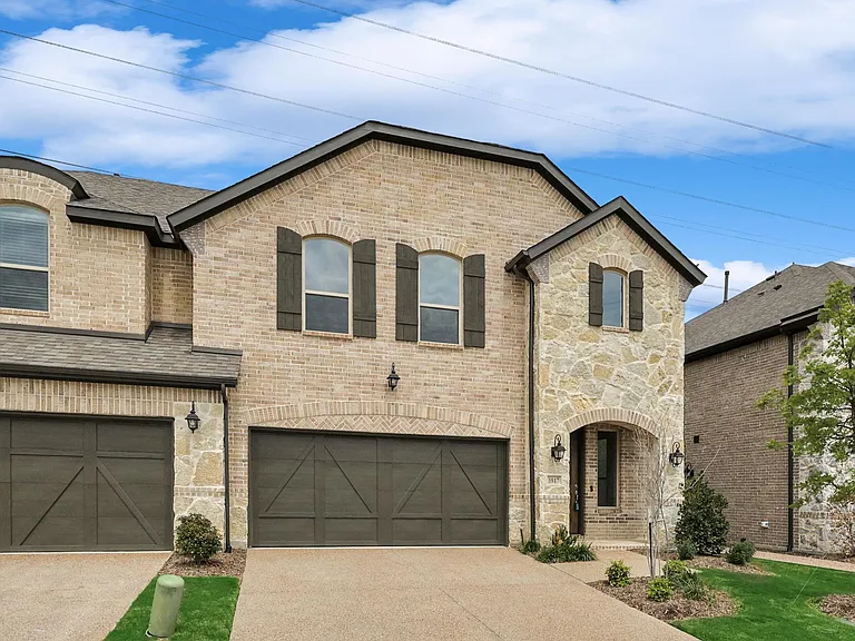 3917 Morel Dr — Photo 3