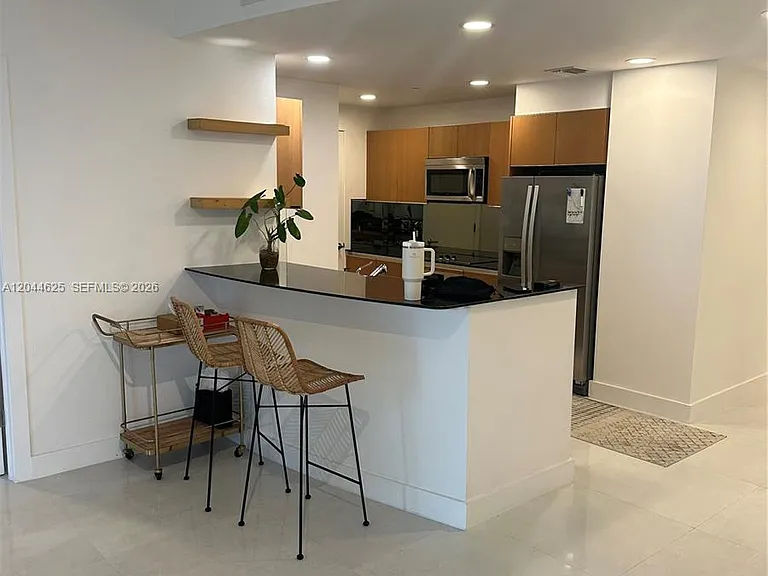 1060 Brickell Ave #2505 — Photo 9