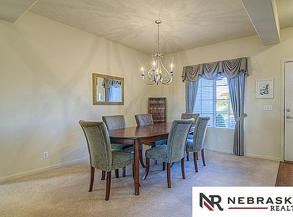 3rd image of 4653 N 162nd St